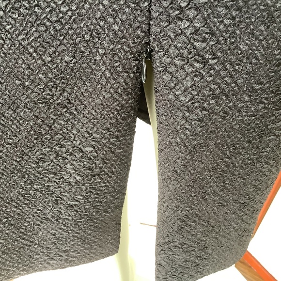 TAHARI Black Textured Pencil Skirt Plus Size 22 Lined Side and Slit Zipper - Picture 5 of 9